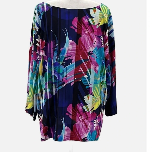 Soft Surroundings Mignon Top in Righteous Violet - NEW - Size Medium - Picture 4 of 8